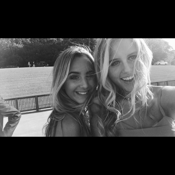 Meet your Posher, Carmen - Picture 1 of 1